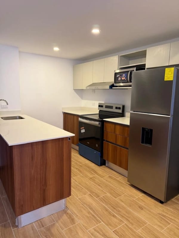 Apartamento en renta en zona 13 — Apartamento en Alquiler en Zona 13, Guatemala, Ciudad — foto 1 de 10