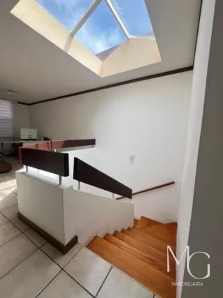 CASA EN VENTA – JARDINES DEL ROSARIO, ZONA 16 — Casa en Venta en Zona 16, Guatemala, Ciudad — miniatura 8 de 13