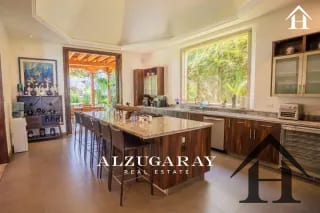 casa de 1 nivel con piscina  / amueblada / condominio Antigua — Casa en Venta en Antigua, Sacatepéquez — miniatura 9 de 11