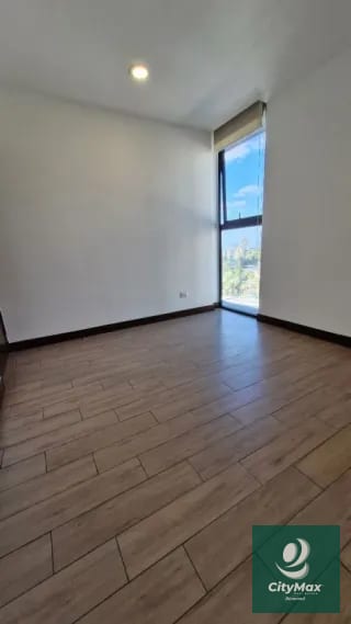 Apartamento en renta en zona 15 Vista Hermosa 2 — Apartamento en Alquiler en Vista Hermosa II, Zona 15, Guatemala, Ciudad — miniatura 4 de 17