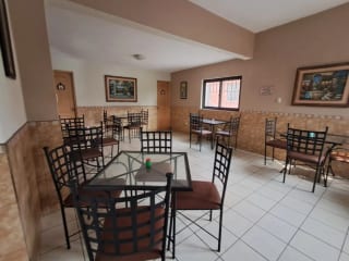 Venta de Casa para uso de Restaurante u Oficinas, Zona 1. — Casa en Venta en Zona 1, Guatemala, Ciudad — miniatura 15 de 16