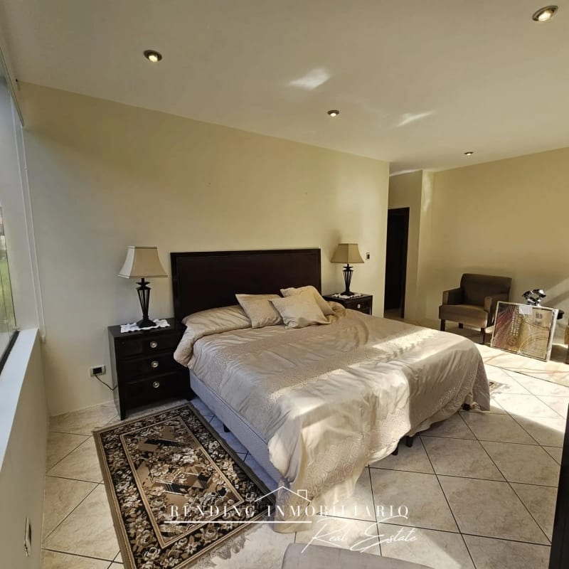 Apartamento en venta zona 10 Edificio Milenia Colonia Oakland de 3 habitaciones 198 m² + 2 parqueos — Apartamento en Venta en Milenia, Zona 10, Guatemala, Ciudad — foto 7 de 17