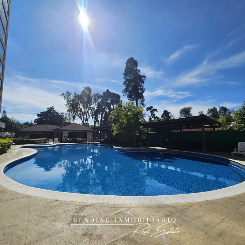 Apartamento en venta zona 10 Edificio Milenia Colonia Oakland de 3 habitaciones 198 m² + 2 parqueos — Apartamento en Venta en Milenia, Zona 10, Guatemala, Ciudad — foto 2 de 17