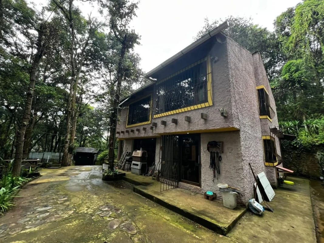 Venta Casa El Choacorral — Casa en Venta en San Lucas Sacatepéquez, Sacatepéquez — foto 1 de 5