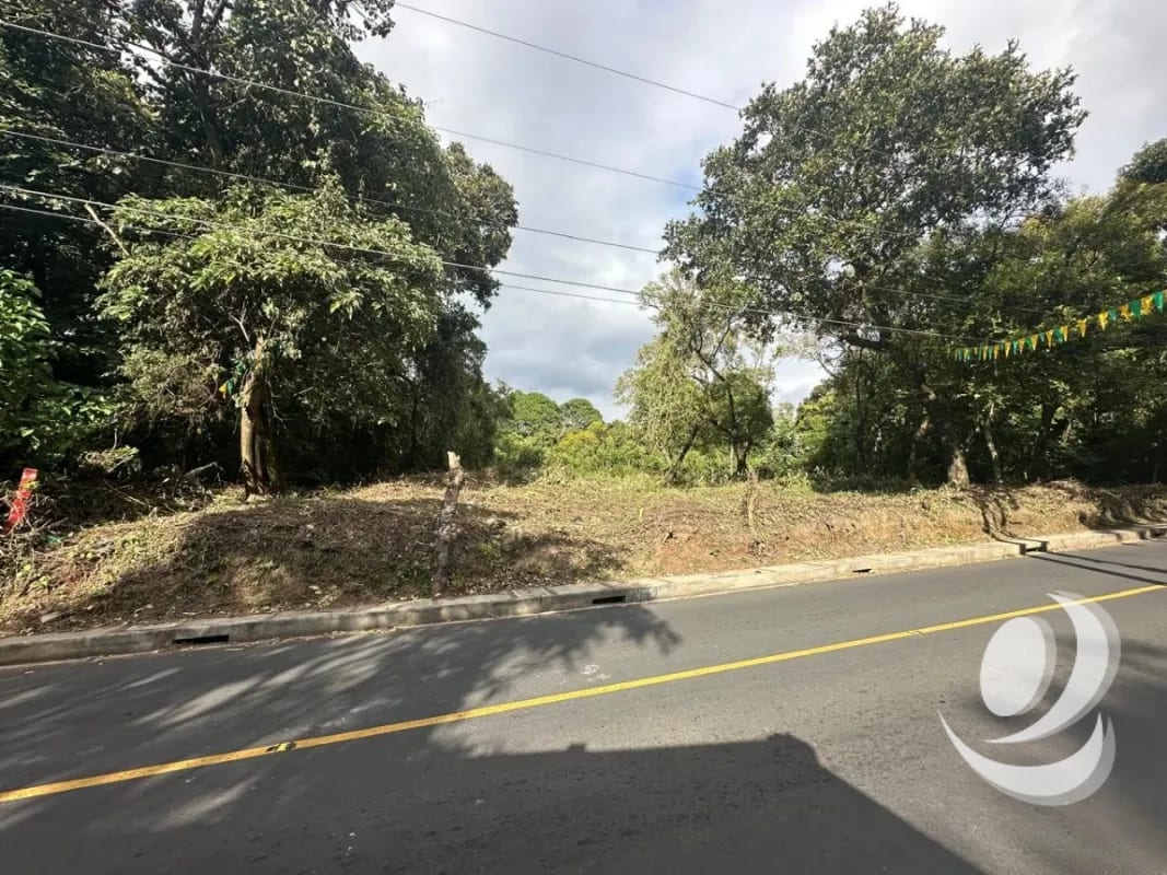 Vendo de Terrenos Planos en Santa Catarina Pinula zona 10 Guatemala. — Terreno en Venta en Bellas Luces, Santa Catarina Pinula, Guatemala, Ciudad — foto 6 de 7