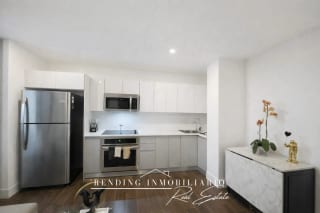 Apartamento en renta zona 13 edificio Rosselló de una habitación + 2 parqueos — Apartamento en Alquiler en Rosselló, Zona 13, Guatemala, Ciudad — miniatura 7 de 8