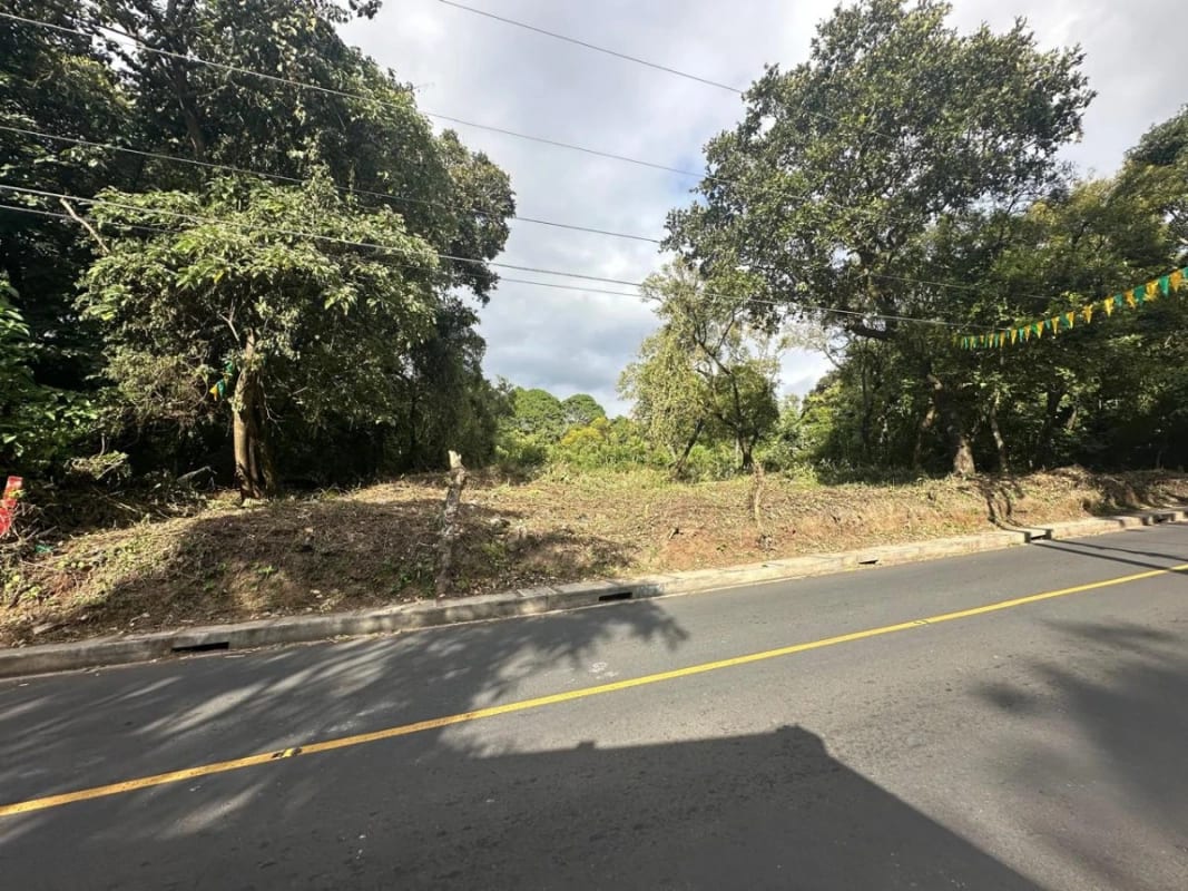 Vendo Terrenos, Planos en Santa Catarina Pinula zona 10 Guatemala. — Terreno en Venta en Villas Granada Premier 2, Santa Catarina Pinula, Guatemala, Ciudad — foto 9 de 9