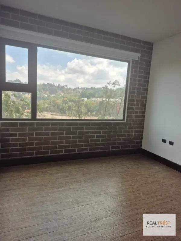 APARTAMENTO EN VENTA CAYALÁ ZONA 16 — Apartamento en Venta en Zona 16, Guatemala, Ciudad — foto 3 de 10