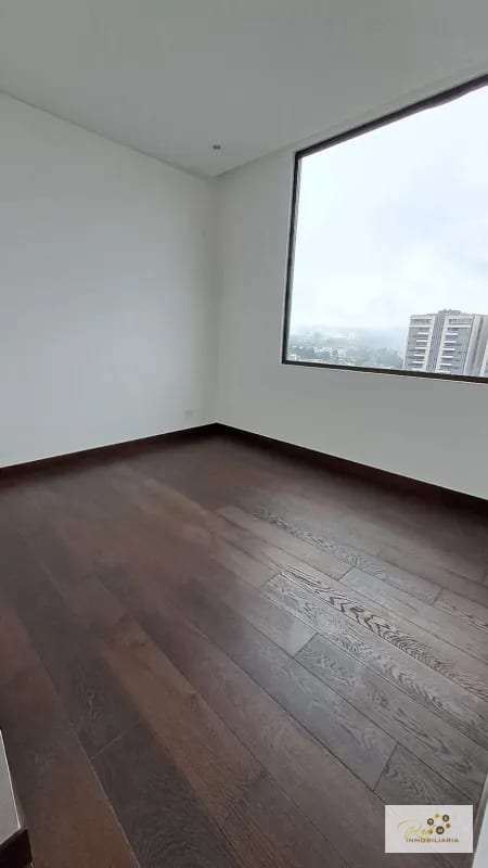 APARTAMENTO DE LUJO EN VENTA  📍 Edificio Echo – Zona 14 — Apartamento en Venta en Echo, Zona 14, Guatemala, Ciudad — foto 5 de 15