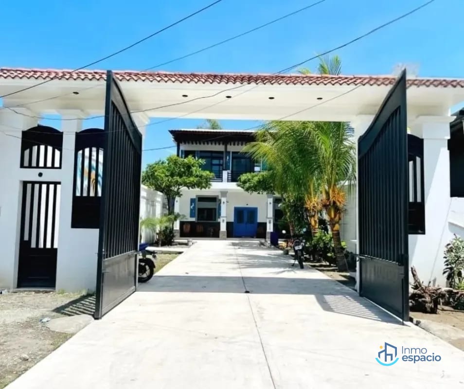 Propiedad en venta con 2 viviendas en Nueva Concepción, Escuintla — Casa en Venta en Nueva Concepción, Escuintla — foto 1 de 17