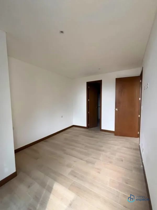 Apartamento en venta en Edificio Ferré Diez, Zona 10 — Apartamento en Venta en Ferré Diez, Zona 10, Guatemala, Ciudad — foto 7 de 17