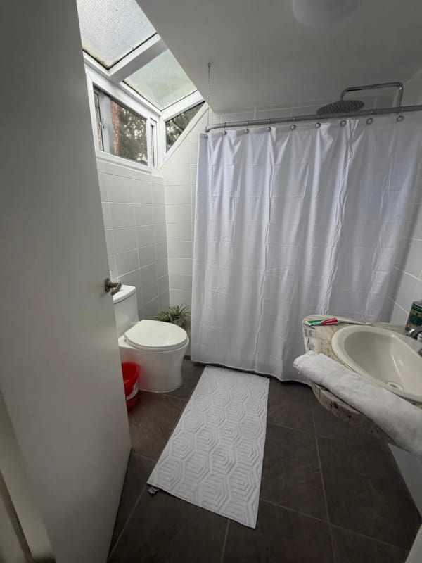 Casa en venta, Residenciales Los Altos, Km. 13 Carretera a El Salvador — Casa en Venta en Los Altos, Carretera a El Salvador, Guatemala, Ciudad — foto 2 de 12