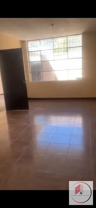 Alquiler de casa en zona 7 Kaminal Juyu 1 a una cuadra de la Clz. San Juan — Casa en Alquiler en Kaminaljuyú, Zona 7, Guatemala, Ciudad — miniatura 11 de 17