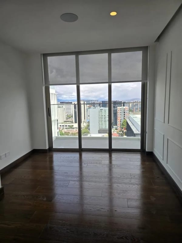 Alquiler de apartamento en zona 10 Atarah de 1 dormitorio — Apartamento en Alquiler en Atarah, Zona 10, Guatemala, Ciudad — foto 4 de 6