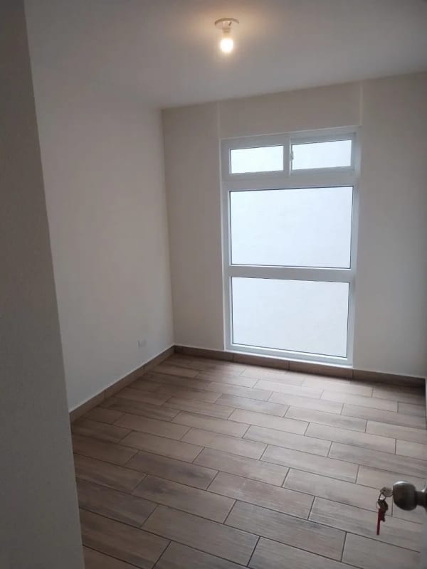 Venta de apartamento en zona 16  Lares  16 de 3 dormitorios. — Apartamento en Venta en San Gaspar, Zona 16, Guatemala, Ciudad — foto 8 de 13