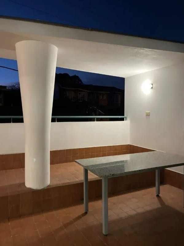 Alquiler de amplio apartamento en Oakland zona 10 de 1 dormitorio con terraza — Apartamento en Alquiler en Oakland I, Zona 10, Guatemala, Ciudad — foto 6 de 7