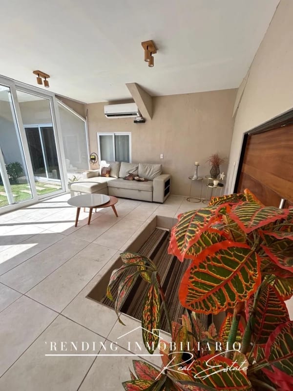 Casa en venta en playa de El Paredón Escuintla, 2 habitaciones grandes — Casa vacacional en Venta en Siquinalá, Escuintla — foto 11 de 12