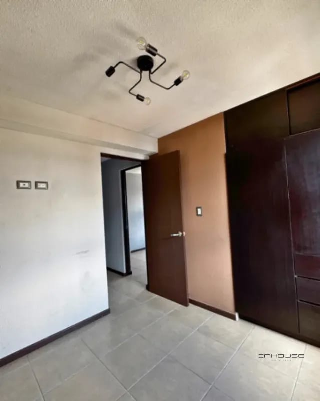 APARTAMENTO EN RENTA ZONA 12 EN SANTA ELISA — Apartamento en Alquiler en Zona 12, Guatemala, Ciudad — foto 8 de 11