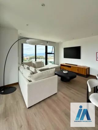 APARTAMENTO AMUEBLADO EN VENTA📍Edificio Artis, Zona 13 Es la opción perfecta para quienes buscan una inversión de alto perfil — Apartamento en Venta en Zona 13, Guatemala, Ciudad — miniatura 16 de 17