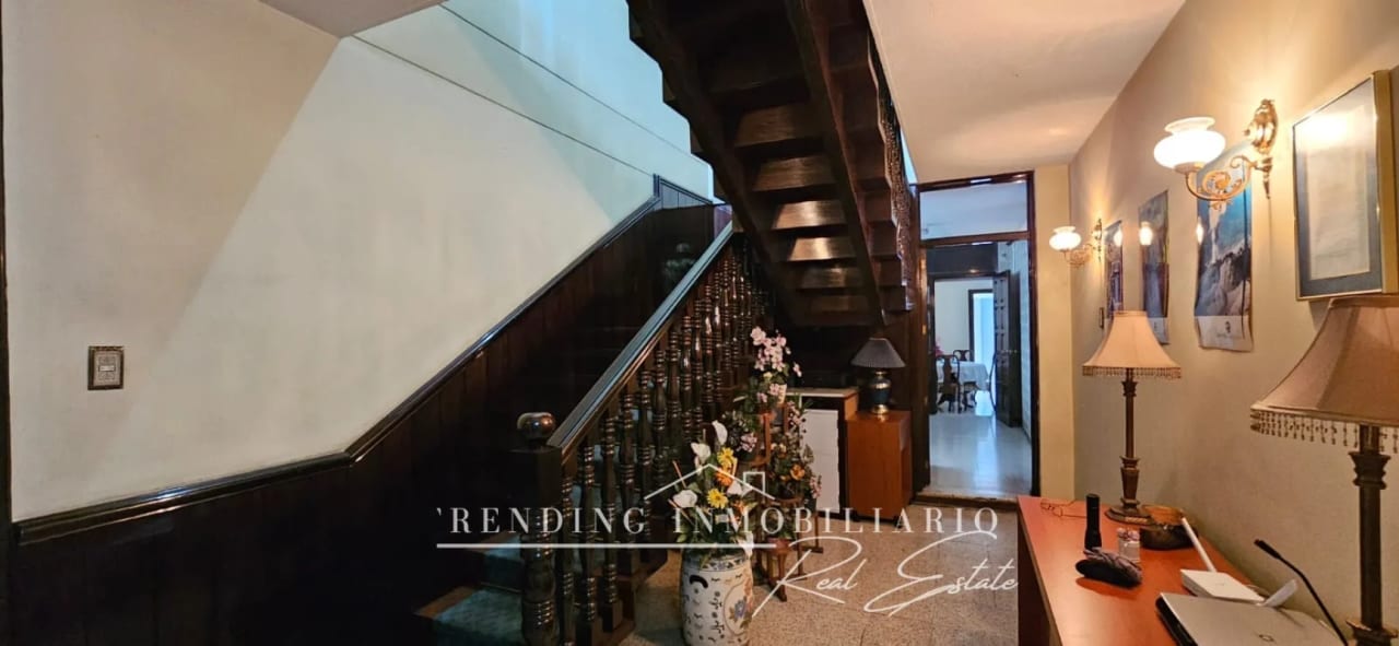 Propiedad comercial en venta zona 1 esquina sobre 9 avenida frente a parque, 3 niveles + 12 parqueos — Edificio en Venta en Zona 1, Guatemala, Ciudad — foto 11 de 13