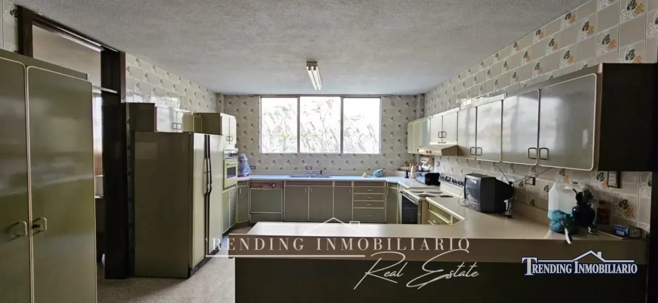 Propiedad comercial en venta zona 1 esquina sobre 9 avenida frente a parque, 3 niveles + 12 parqueos — Edificio en Venta en Zona 1, Guatemala, Ciudad — foto 6 de 13