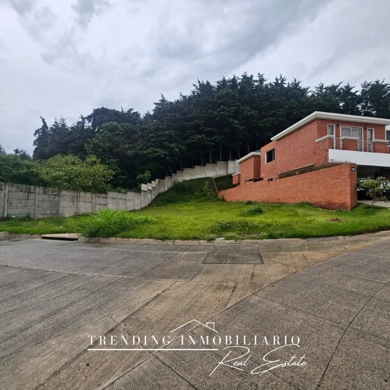 Terreno en venta Carretera a El Salvador km 16.5 condominio Buena Fuente con 699 v² de extensión — Terreno en Venta en Santa Catarina Pinula, Guatemala, Ciudad — foto 1 de 4