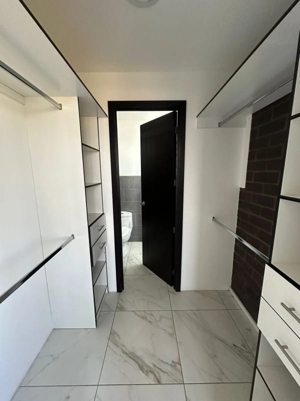 Apartamento en renta I Amueblado I Edificio Fontainebleau I Zona 15 — Apartamento en Alquiler en Zona 15, Guatemala, Ciudad — foto 7 de 11