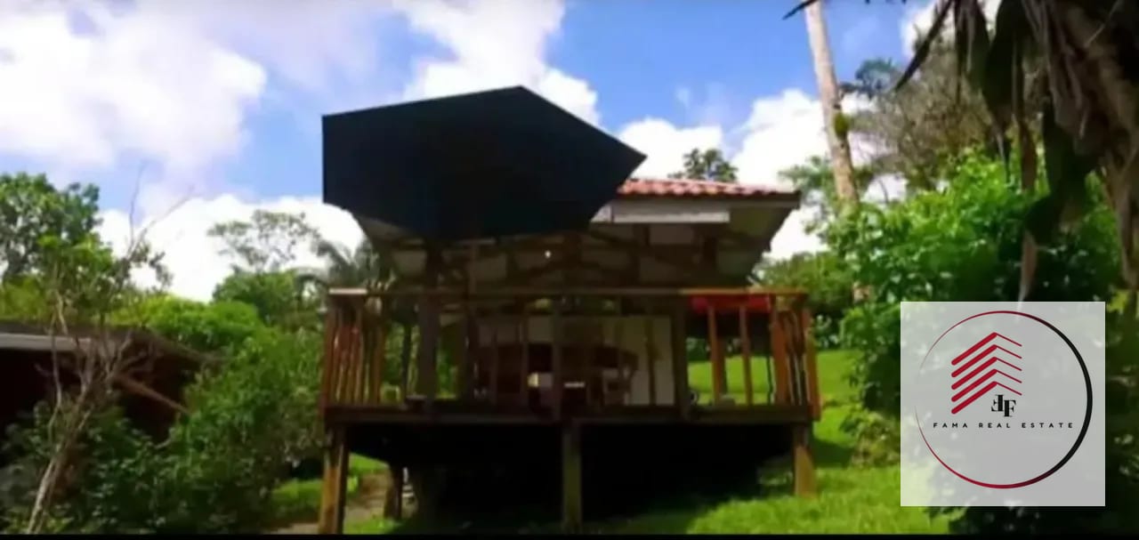 EN VENTA DOS HERMOSAS CABAÑAS EN RIO DULCE LIVINGSTON IZABAL (IDEAL PARA PROYECTO TURISTICO O HOTEL) — Casa vacacional en Venta en Río dulce, Izabal — foto 17 de 17