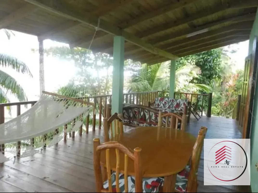 EN VENTA DOS HERMOSAS CABAÑAS EN RIO DULCE LIVINGSTON IZABAL (IDEAL PARA PROYECTO TURISTICO O HOTEL) — Casa vacacional en Venta en Río dulce, Izabal — foto 16 de 17