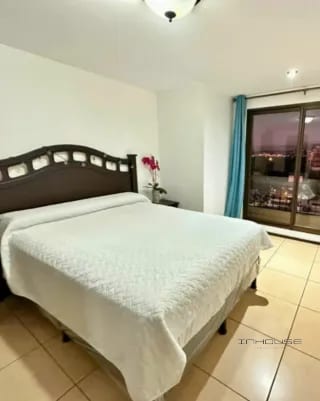 APARTAMENTO EN RENTA ZONA 10 AMUEBLADO — Apartamento en Alquiler en Zona 10, Guatemala, Ciudad — miniatura 3 de 9