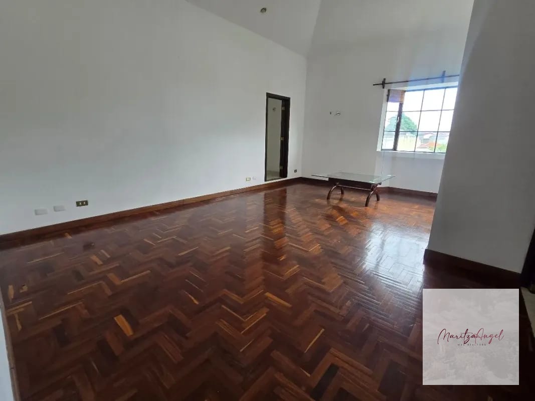 ALQUILER DE CASA EN ZONA 16 — Casa en Alquiler en La Montaña, Zona 16, Guatemala, Ciudad — foto 10 de 12