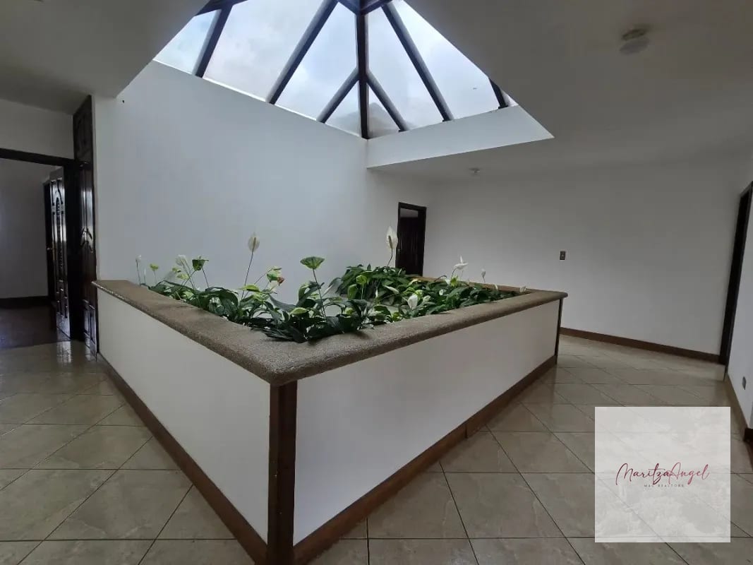 ALQUILER DE CASA EN ZONA 16 — Casa en Alquiler en La Montaña, Zona 16, Guatemala, Ciudad — foto 9 de 12