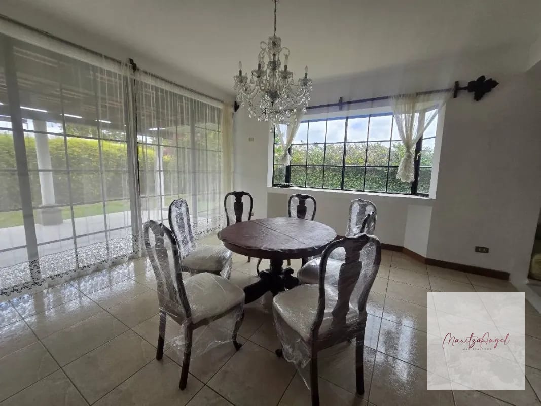 ALQUILER DE CASA EN ZONA 16 — Casa en Alquiler en La Montaña, Zona 16, Guatemala, Ciudad — foto 4 de 12