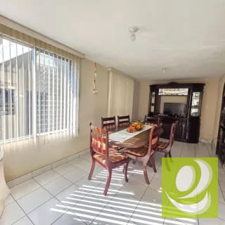 VENDO CASA EN RESIDENCIALES VALLE DEL SOL ZONA 4 MIXCO — Casa en Venta en Zona 4 Mixco, Guatemala, Ciudad — miniatura 10 de 12