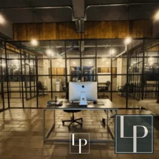 Oficina en Reforma Montufar — Oficina en Alquiler en Zona 10, Guatemala, Ciudad — miniatura 3 de 4
