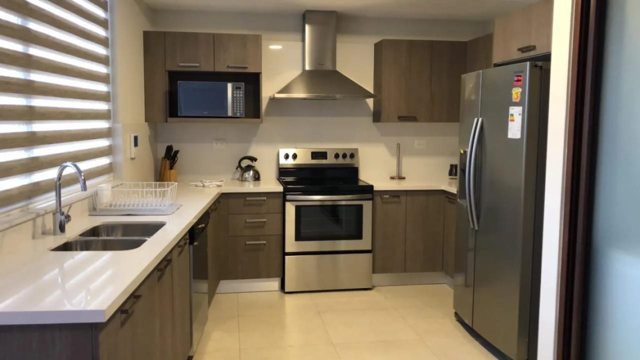 Apartamento amueblado en renta en zona 14 — Apartamento en Alquiler en Zona 14, Guatemala, Ciudad — foto 6 de 7