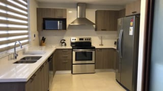 Apartamento amueblado en renta en zona 14 — Apartamento en Alquiler en Zona 14, Guatemala, Ciudad — miniatura 6 de 7