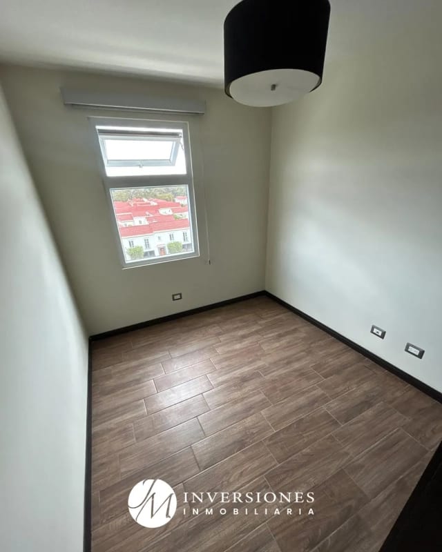 Apartamento en renta en Condado Naranjo — Apartamento en Alquiler en Zona 4 Mixco, Guatemala, Ciudad — foto 12 de 15
