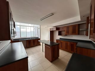 Casa en alquiler Campos de San Isidro zona 16 — Casa en Alquiler en Campos de San Isidro, Zona 16, Guatemala, Ciudad — miniatura 2 de 8