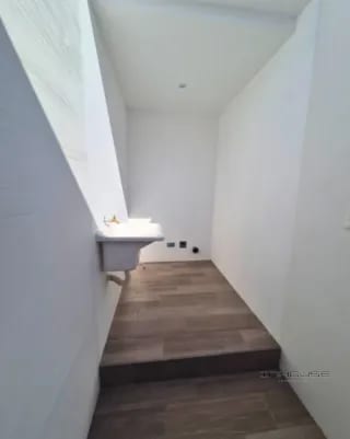 CASA EN VENTA EN ZONA 16 PARA ESTRENAR — Casa en Venta en Hacienda Real, Zona 16, Guatemala, Ciudad — miniatura 2 de 11