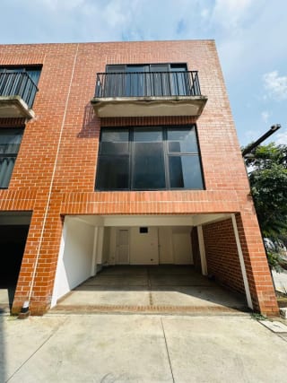 Townhouse en renta — Casa en Alquiler en Zona 13, Guatemala, Ciudad — miniatura 4 de 6