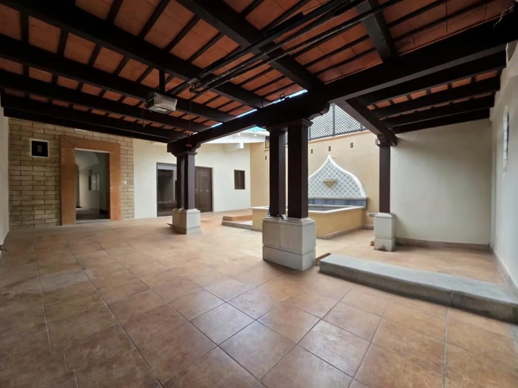 Preciosa Casa a la Venta a Pocos Pasos del Nuevo Centro Comercial Telares — Casa en Venta en Antigua, Sacatepéquez — foto 1 de 5