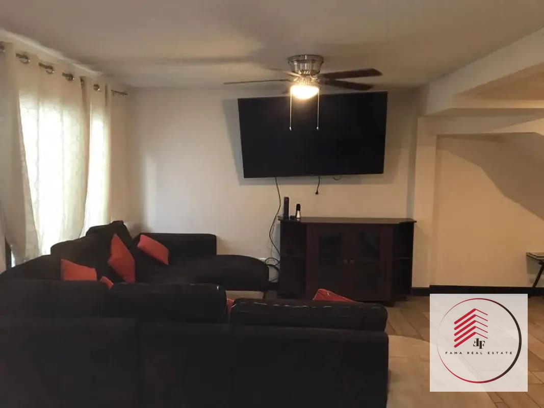 Venta de hermosa casa de esquina en condominio Luminela Villa Nueva — Casa en Venta en luminela, Villa Nueva, Guatemala, Ciudad — foto 11 de 12