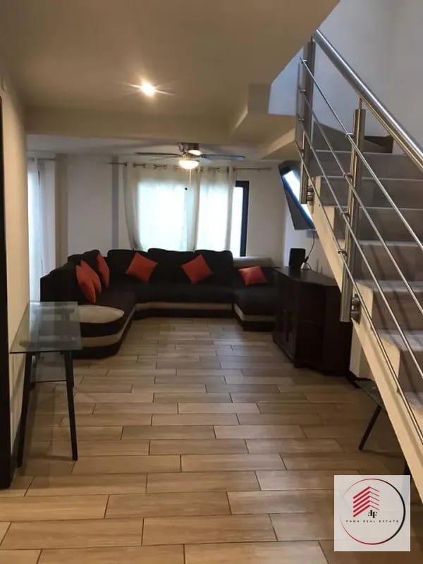 Venta de hermosa casa de esquina en condominio Luminela Villa Nueva — Casa en Venta en luminela, Villa Nueva, Guatemala, Ciudad — foto 10 de 12