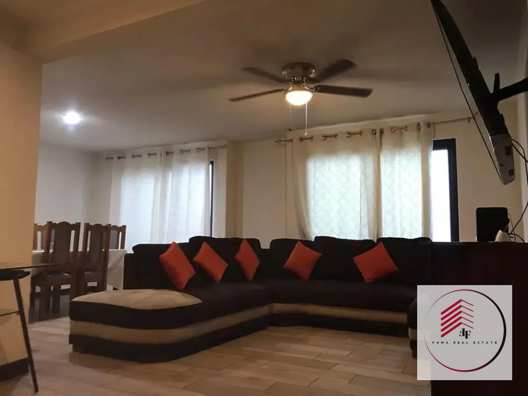 Venta de hermosa casa de esquina en condominio Luminela Villa Nueva — Casa en Venta en luminela, Villa Nueva, Guatemala, Ciudad — foto 9 de 12