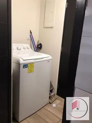Venta de hermosa casa de esquina en condominio Luminela Villa Nueva — Casa en Venta en luminela, Villa Nueva, Guatemala, Ciudad — miniatura 4 de 12