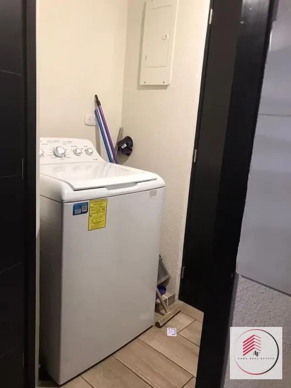 Venta de hermosa casa de esquina en condominio Luminela Villa Nueva — Casa en Venta en luminela, Villa Nueva, Guatemala, Ciudad — foto 4 de 12