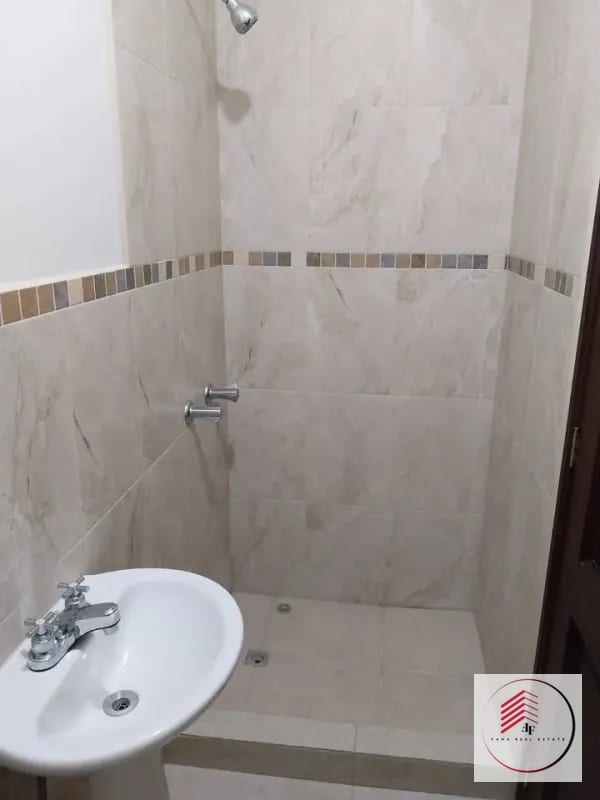 Alquiler de casa grande en VISTAS DE FLRENCIA a 8 minutos de la Antigua — Casa en Alquiler en Santa Elena Barillas, Guatemala, Ciudad — foto 14 de 17