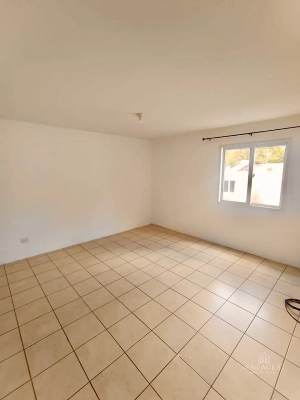 Km. 16.5 Entrada a Olmeca • Casa en Renta/Venta • Condominio Paseo de Arrazola — Casa en Alquiler en km 16-20, Carretera a El Salvador, Guatemala, Ciudad — foto 15 de 17