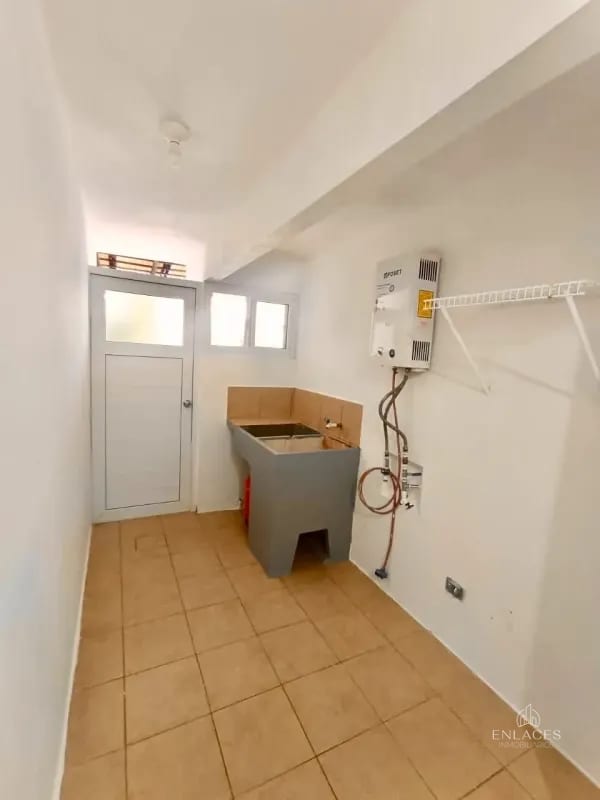 Km. 16.5 Entrada a Olmeca • Casa en Renta/Venta • Condominio Paseo de Arrazola — Casa en Alquiler en km 16-20, Carretera a El Salvador, Guatemala, Ciudad — foto 14 de 17